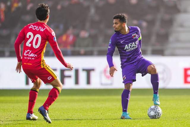 历史时刻！詹姆斯跨越40000分里程碑 历史唯一